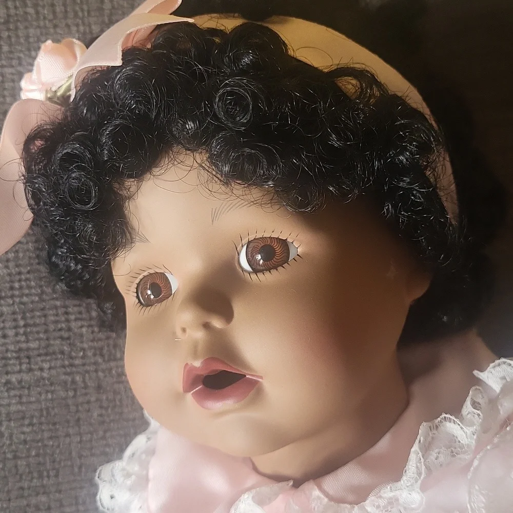 Doll Collector Item African American Unmarked Maker Beautiful Porcelain